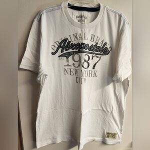 Aeropostale White Short Sleeve Graphic Tee